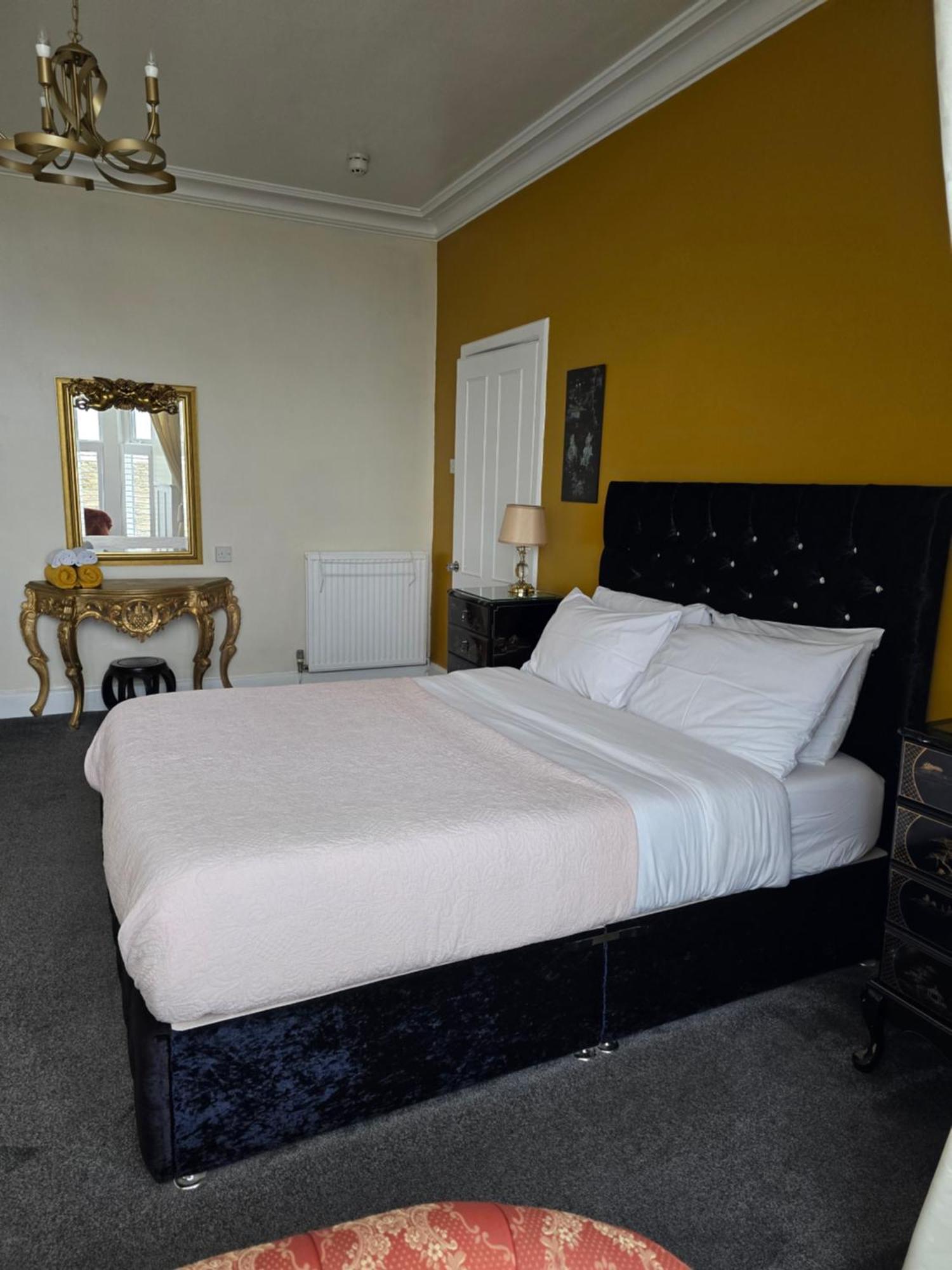 Bluebells Guest House 巴茅思 外观 照片