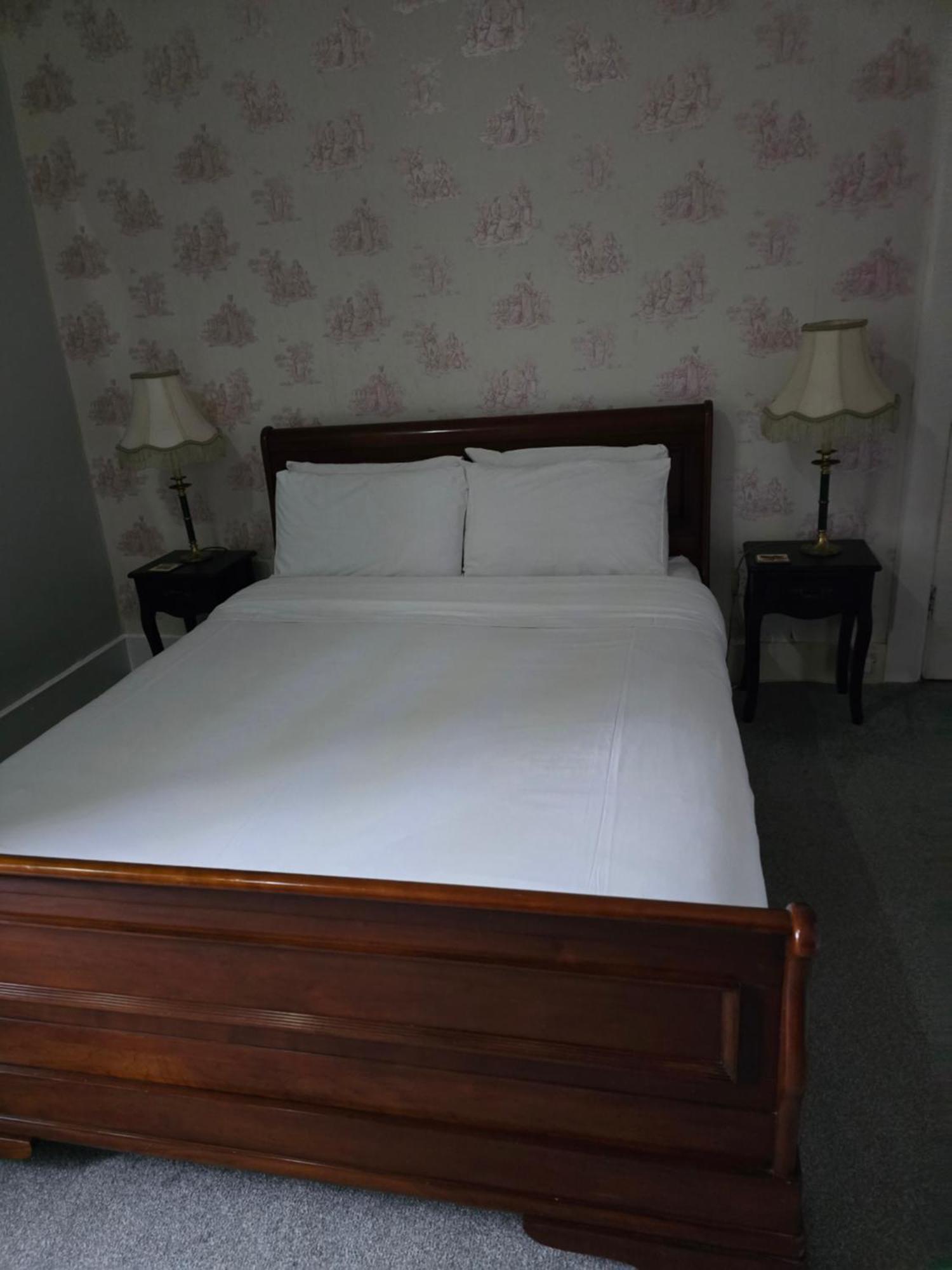 Bluebells Guest House 巴茅思 外观 照片